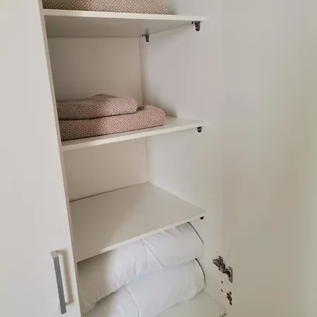 аврамов дом - етаж от къща * Veliko Tarnovo